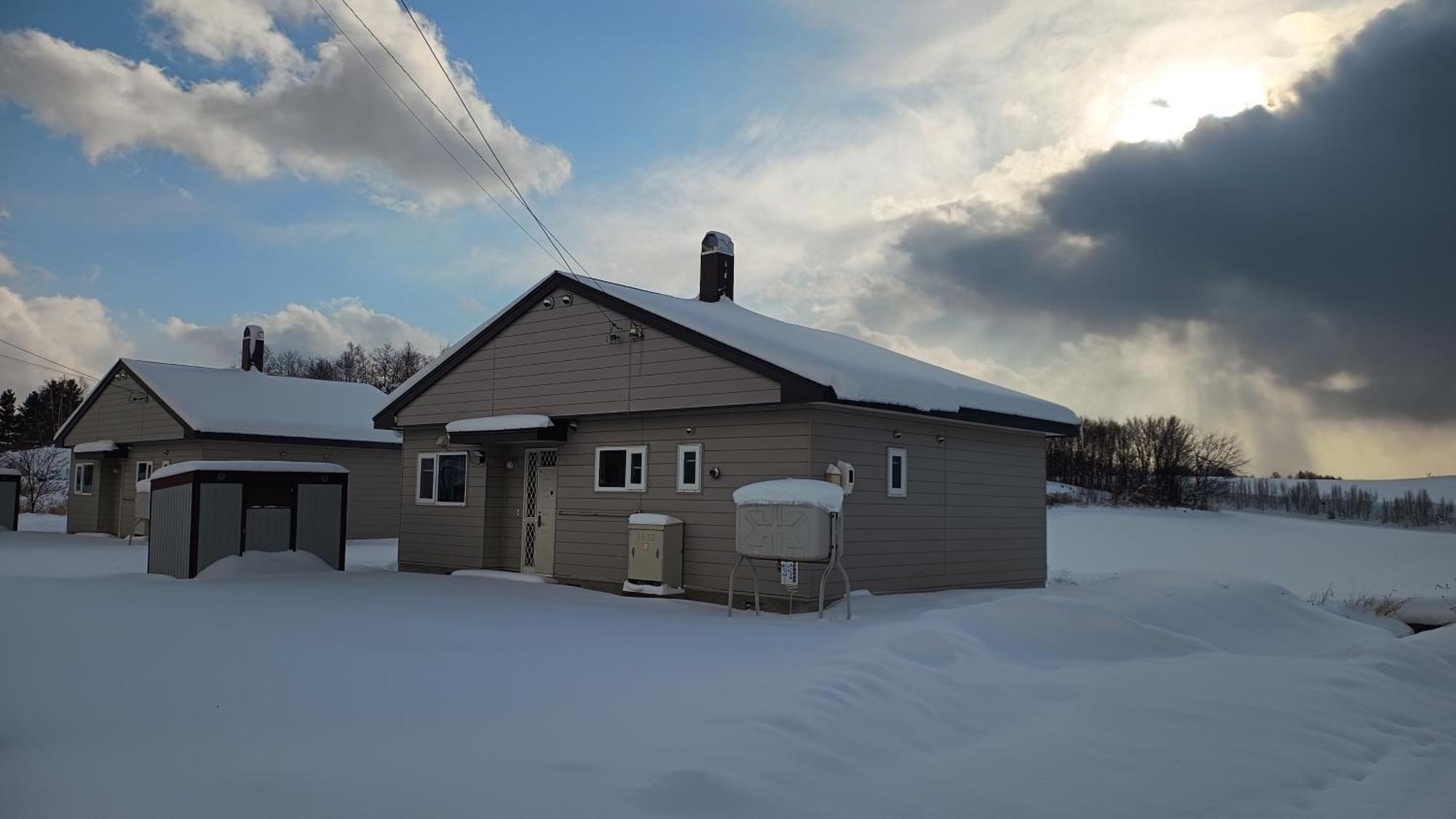 Bears Cottages Furano Luaran gambar